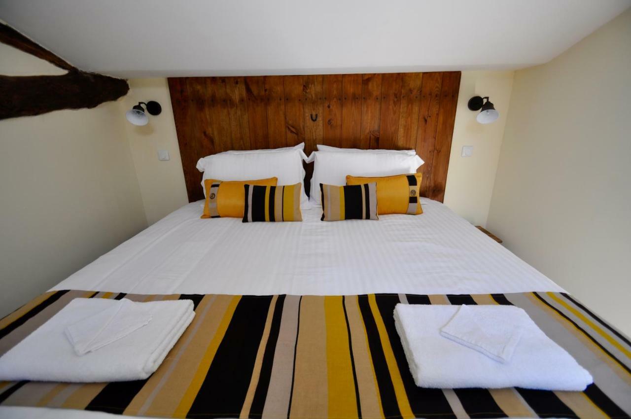 Bed and Breakfast Chez Fins Bois Nere Exterior foto