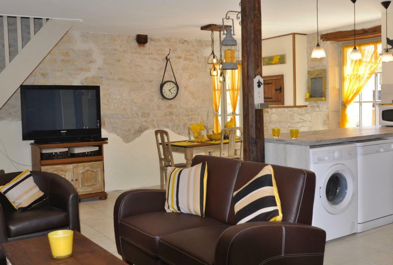Bed and Breakfast Chez Fins Bois Nere Exterior foto